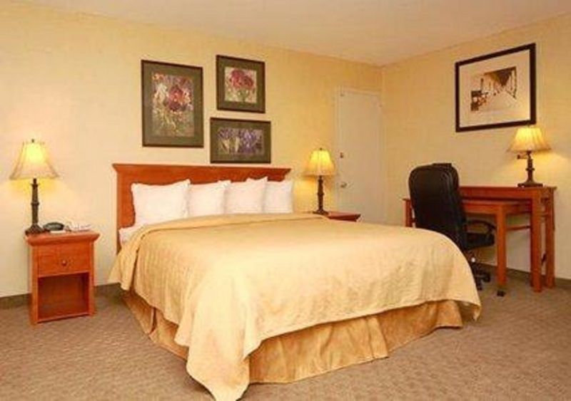 Quality Inn On Historic Route 66 Barstow Oda fotoğraf