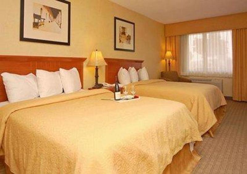 Quality Inn On Historic Route 66 Barstow Oda fotoğraf